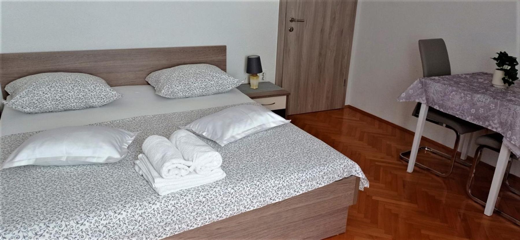 Apartmani Marta 투체피 외부 사진