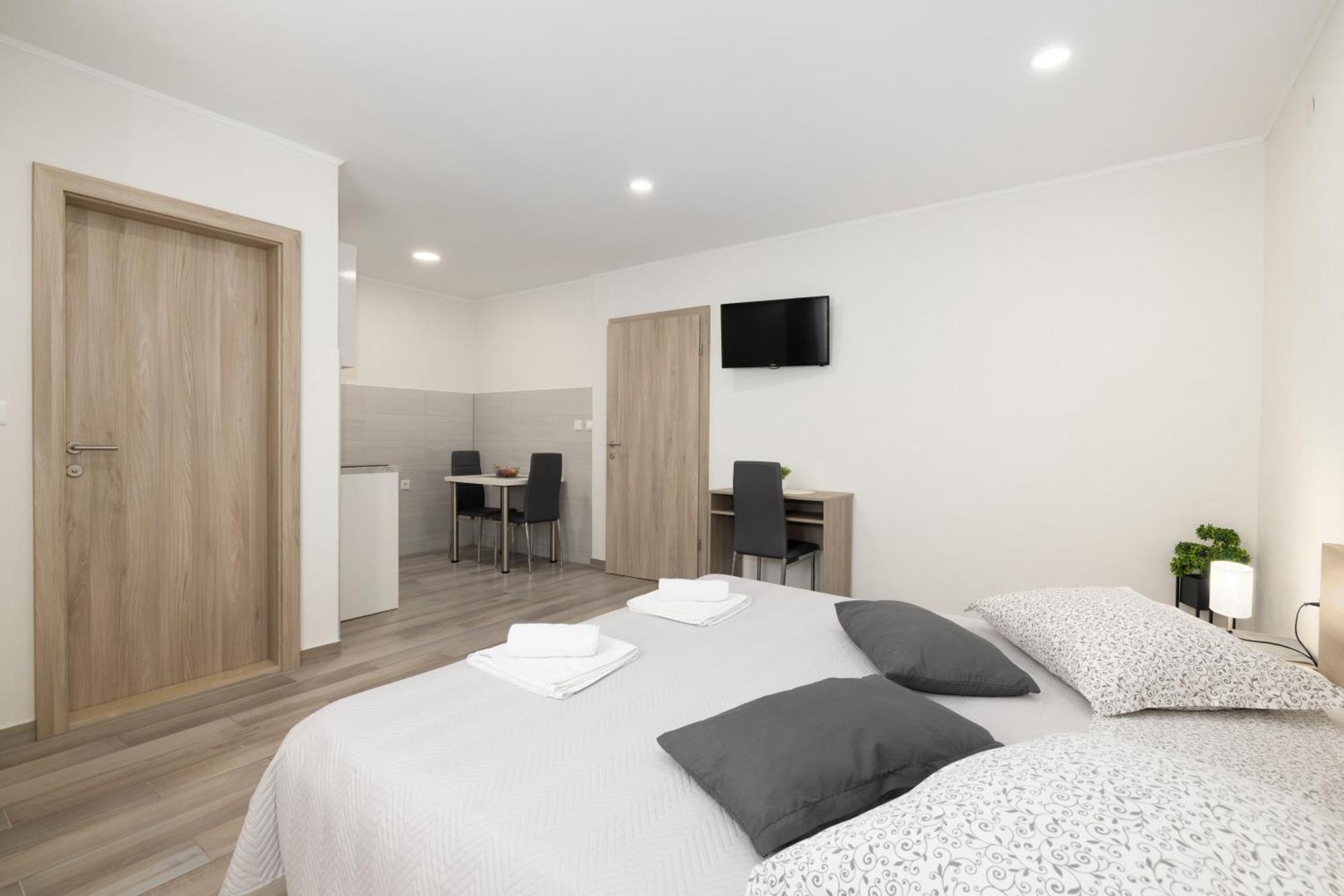 Apartmani Marta 투체피 외부 사진