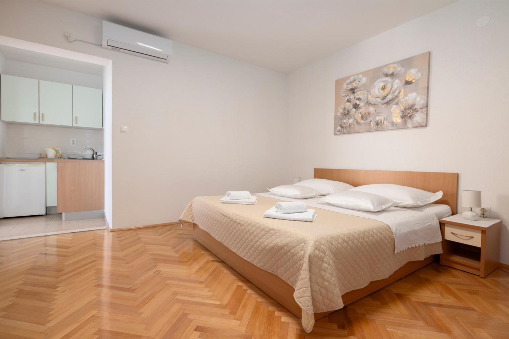 Apartmani Marta 투체피 외부 사진